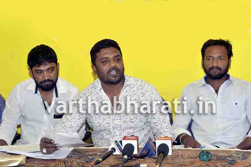 ಶಾಖಾದ್ರಿ ನೇತೃತ್ವದಲ್ಲಿ ಬಾಬಾ ಬುಡನ್‍ಗಿರಿ ಉರೂಸ್ ಆಚರಣೆಗೆ ಮನವಿ: ಅವಕಾಶ ನೀಡದಿದ್ದಲ್ಲಿ ಪ್ರತಿಭಟನೆಯ ಎಚ್ಚರಿಕೆ